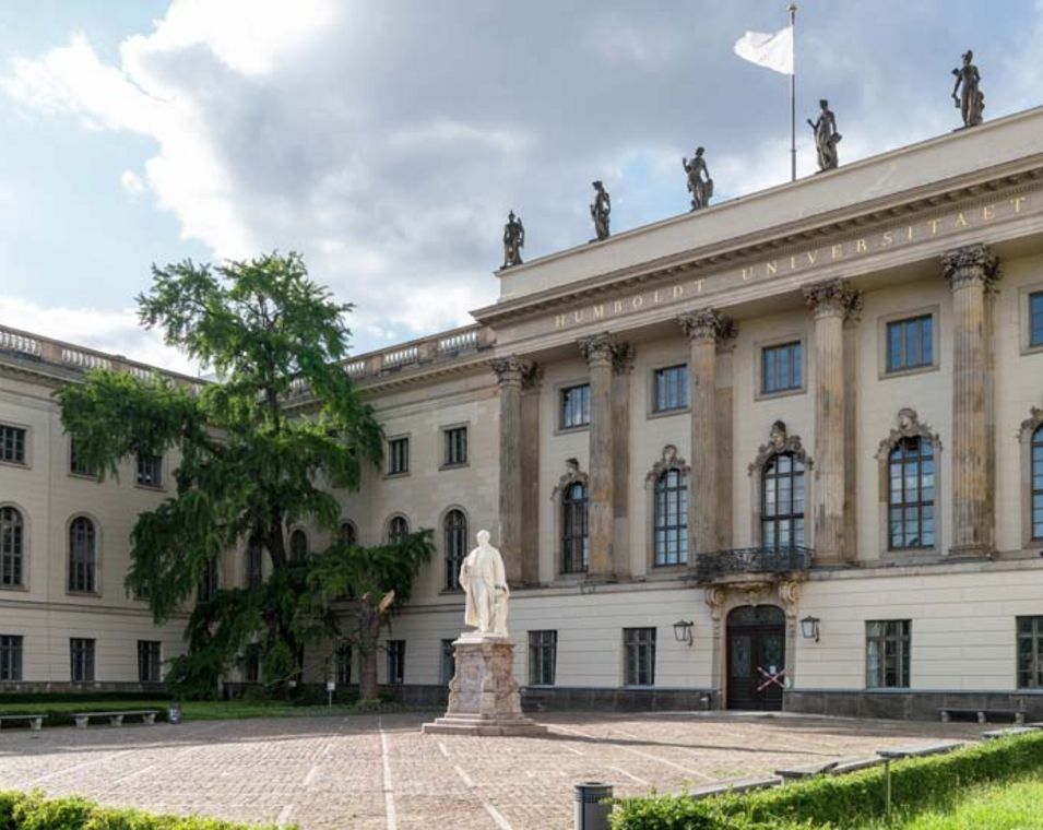 Foto des Palais des Prinzen Heinrich, dem Hauptgebäude der Humboldt-Universität zu Berlin.