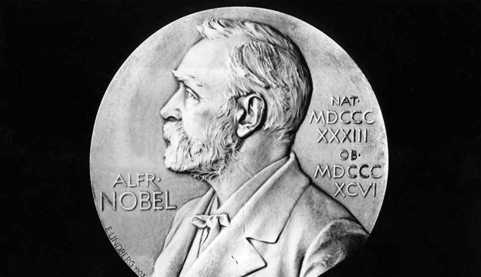 Vorderseite der Nobel-Medaille für Literatur mit dem Porträt von Alfred Nobel