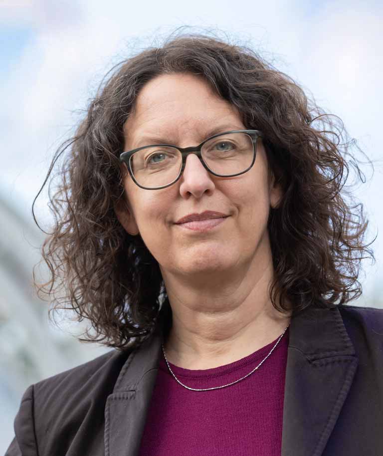 Portraitfoto von Prof. Dr. Astrid Kiendler-Scharr