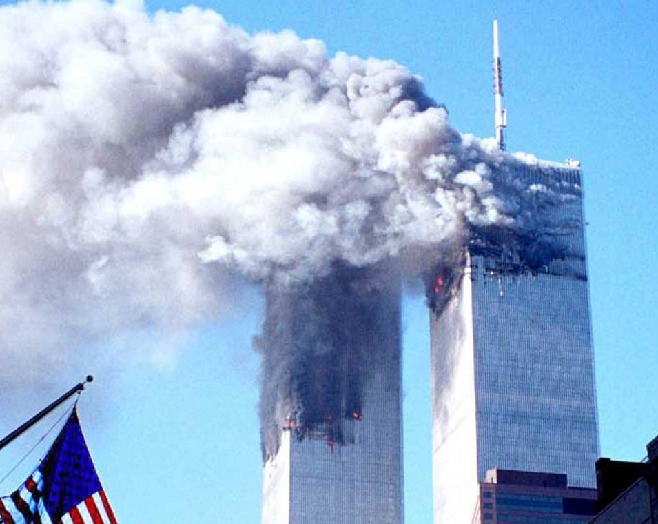 Ausschnitt aus einem Foto von den Terroranschlägen auf das World Trade Center in New York 2001.