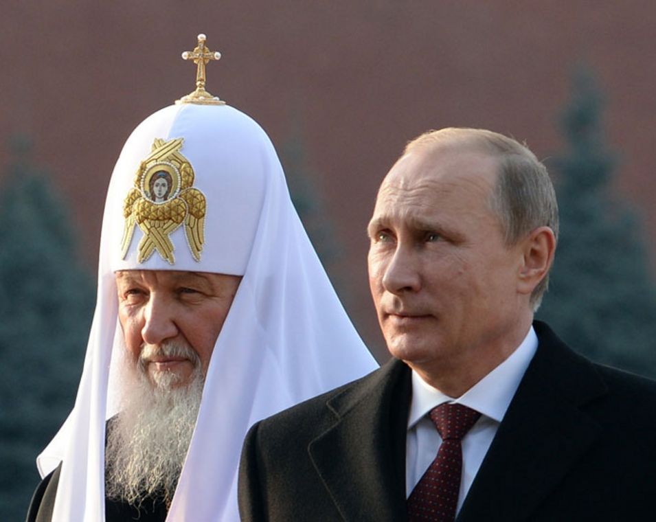 Kyrill I. und Wladimir Putin bei einer Veranstaltung im November 2014.