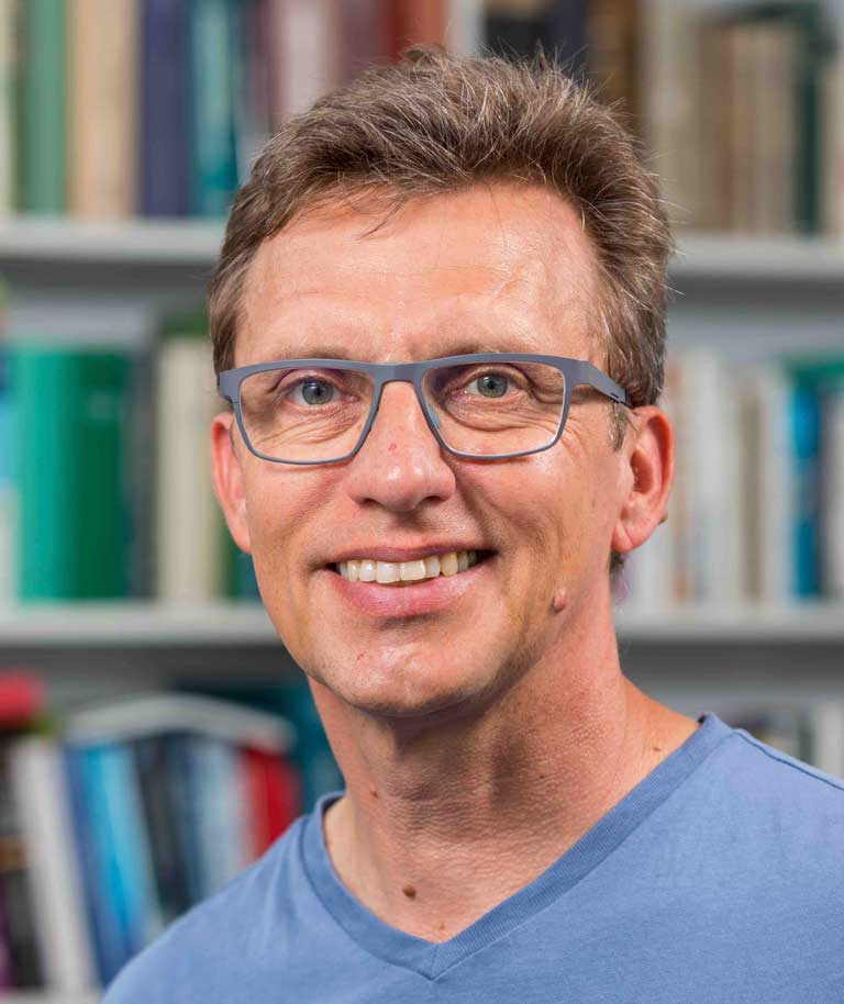 Professor Dr. Detlef Weigel 