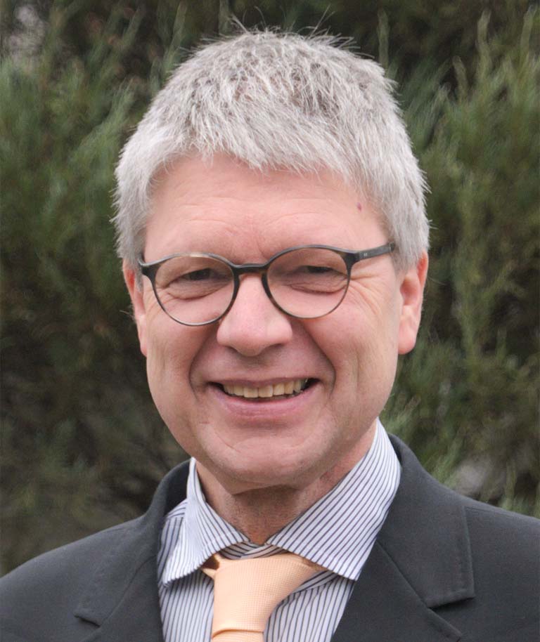 Portraitfoto von Prof. Dr. Dieter Meschede