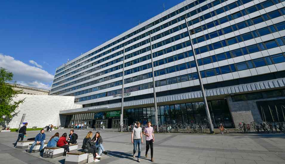 Foto des Hauptgebäude der Technischen Universität (TU) Berlin