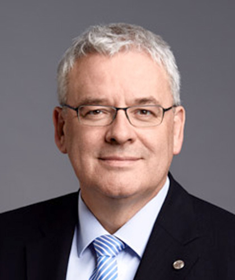 Prof. Axel Freimuth