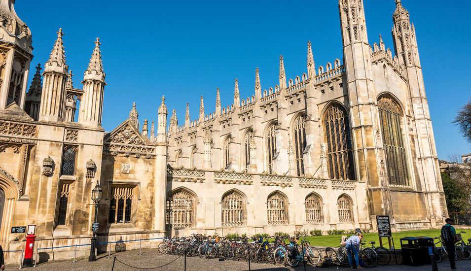 Gebäude der Cambridge Universität in Großbritannien