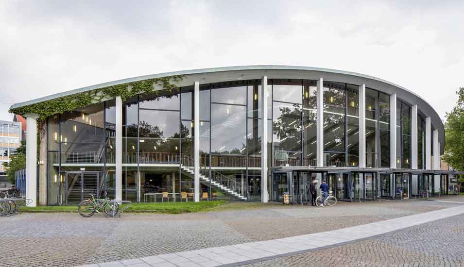 Das Foto zeigt das Auditorium Maximum der Universität Hamburg.
