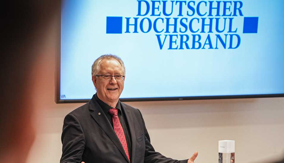Professor Michael Hoch, Rektor der Universität Bonn