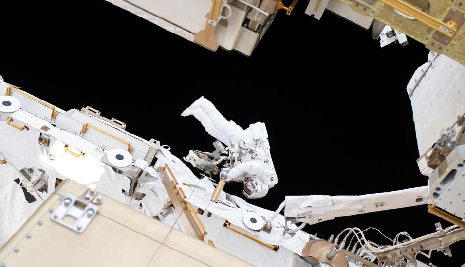 Außeneinsatz an der Raumstation ISS