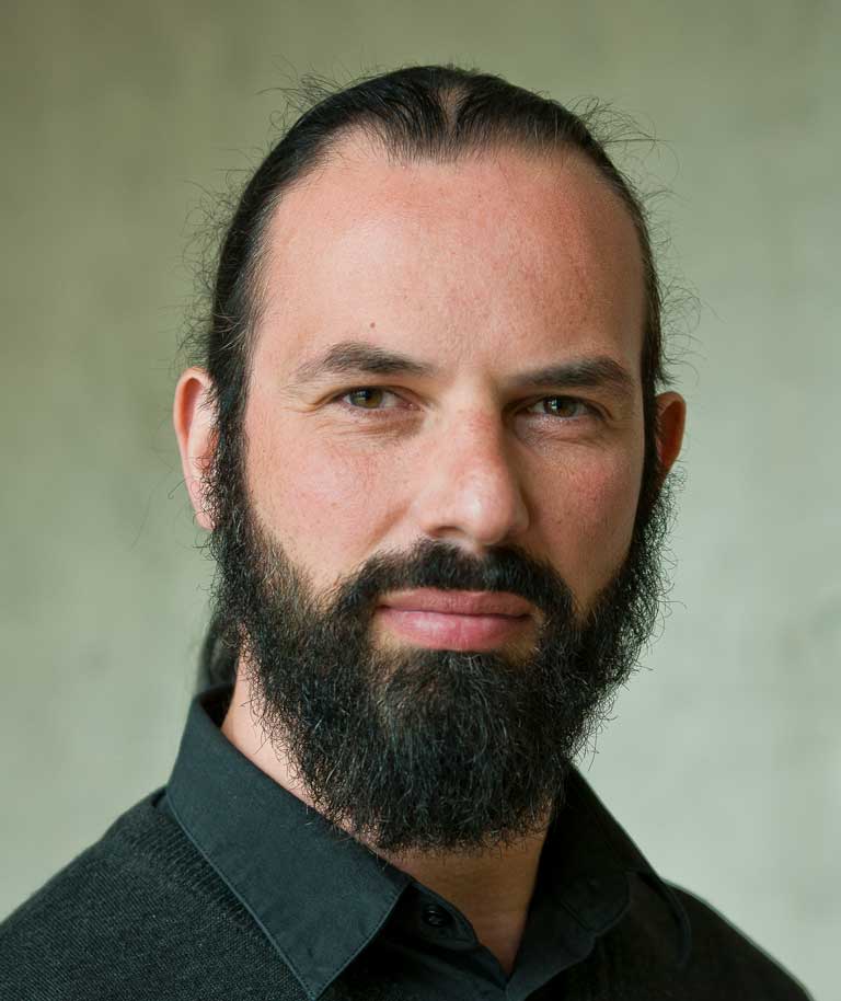 Portraitfoto von Prof. Dr. Lars Penke