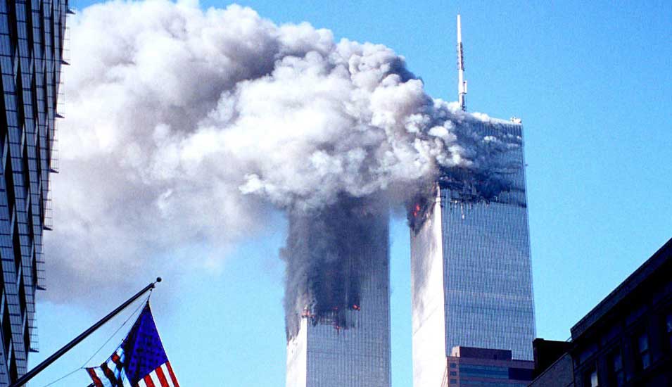 Ausschnitt aus einem Foto von den Terroranschlägen auf das World Trade Center in New York 2001.