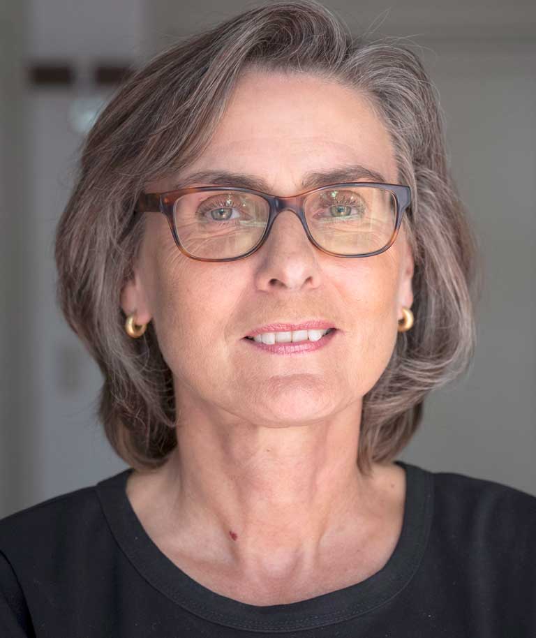 Portraitfoto von Professorin Barbara Stollberg-Rilinger