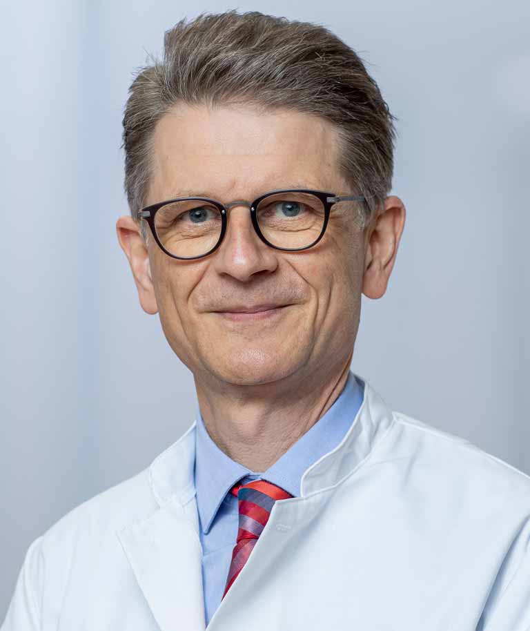 Portraitfoto von Prof. Dr. Hartmut Hengel