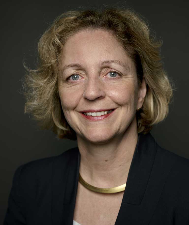 Portraitfoto von Prof. Dr. Angelika Nußberger